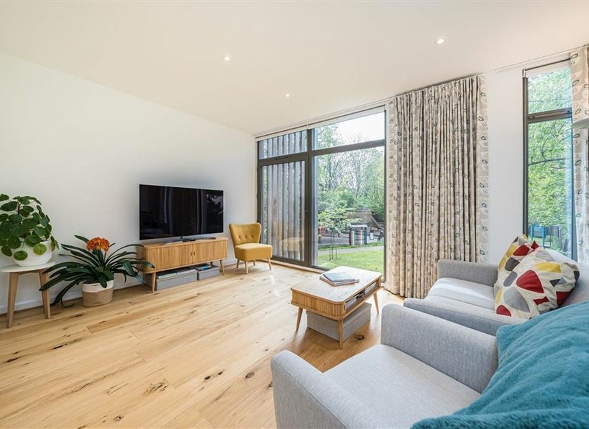 Properties sold in Malpas Road - SE4 1BS view5