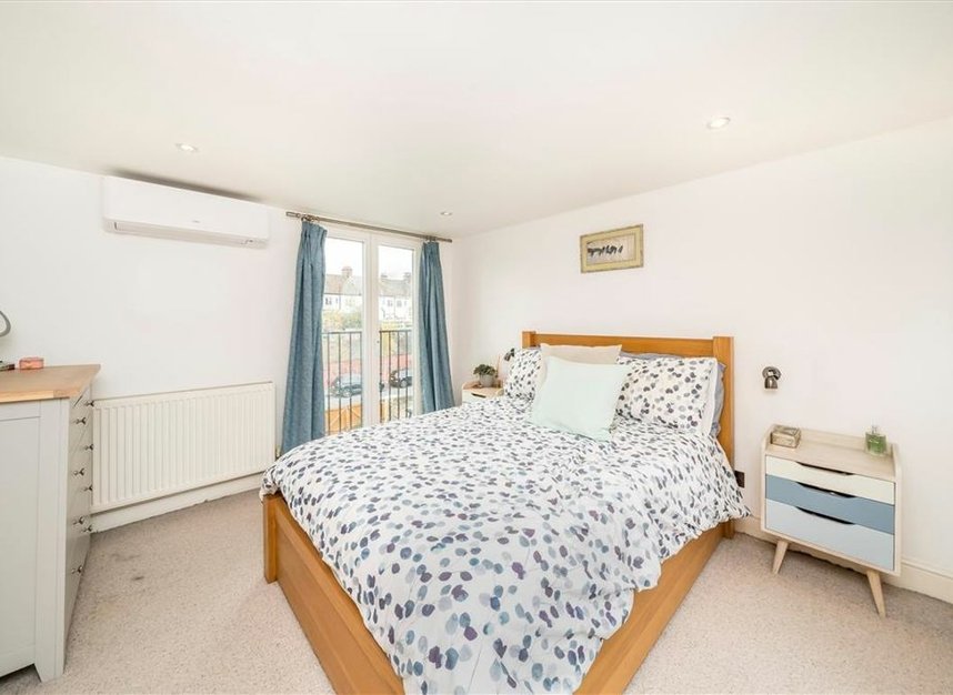 Properties for sale in Malpas Road - SE4 1BH view5
