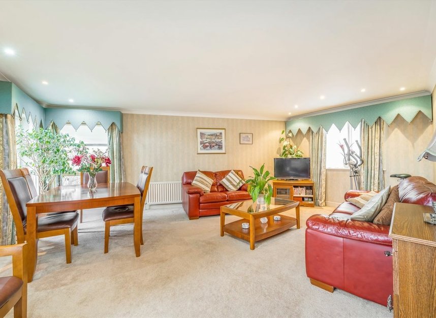 Properties for sale in Manbre Road - W6 9RH view2