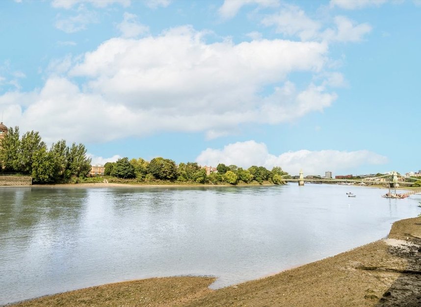 Properties for sale in Manbre Road - W6 9RH view4