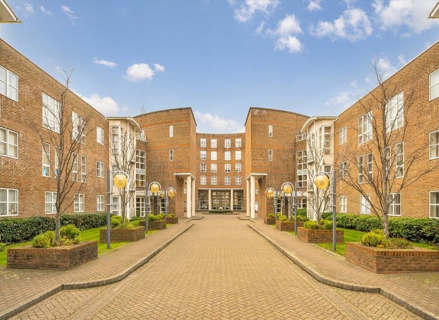 Properties for sale in Manbre Road - W6 9RH view9