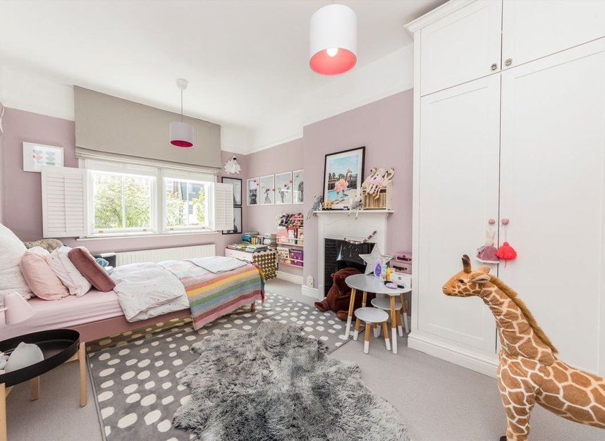 Properties for sale in Mandrake Road - SW17 7PZ view10