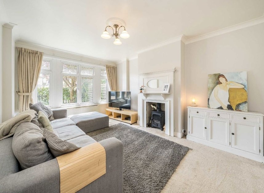 Properties for sale in Manor Lane - TW16 6JE view2