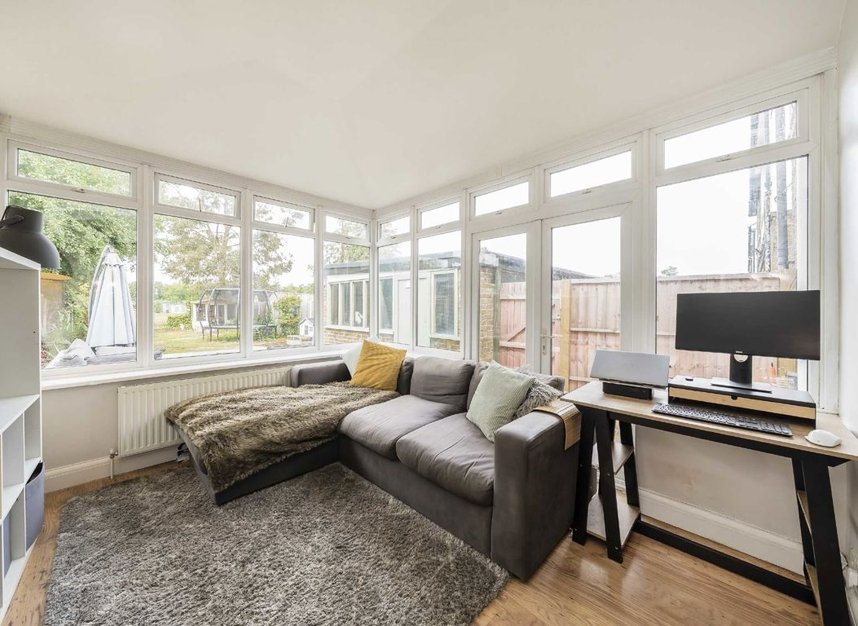 Properties for sale in Manor Lane - TW16 6JE view7