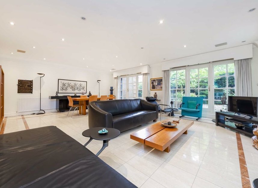 Properties sold in Maresfield Gardens - NW3 5RX view5