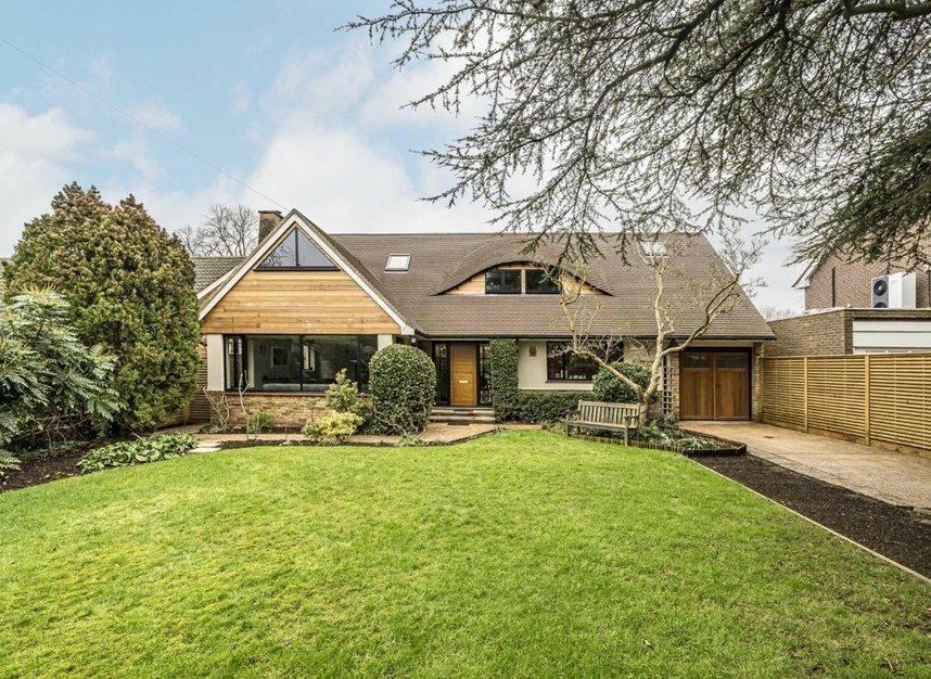 Properties sold in Marlborough Road - TW12 3RX view1