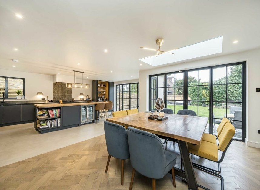 Properties sold in Marlborough Road - TW12 3RX view2