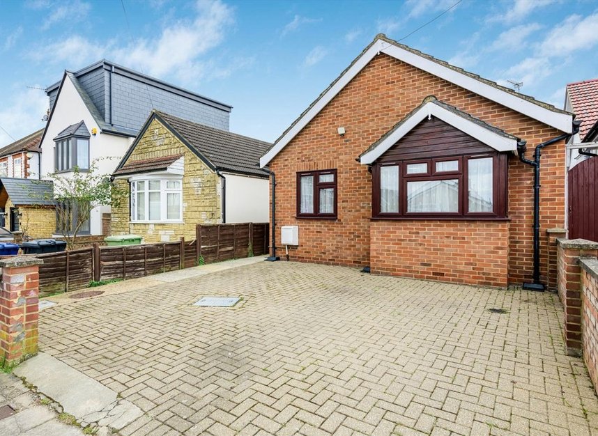 Properties sold in Marnham Crescent - UB6 9SN view1