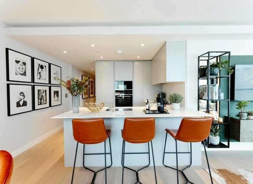 Properties for sale in Marsh Wall - E14 9WS view2