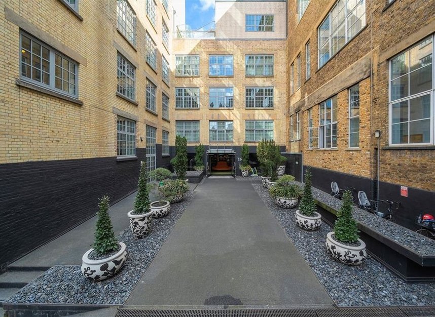 Properties for sale in Marshall Street - W1F 7BE view5