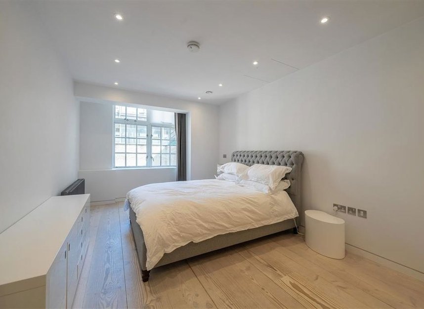 Properties for sale in Marshall Street - W1F 7BE view8