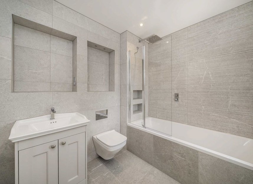 Properties for sale in Matham Road - KT8 0SU view8