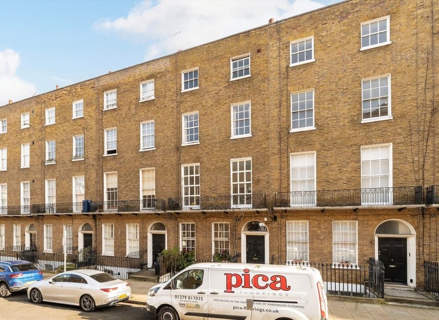 Properties for sale in Mecklenburgh Street - WC1N 2AH view1