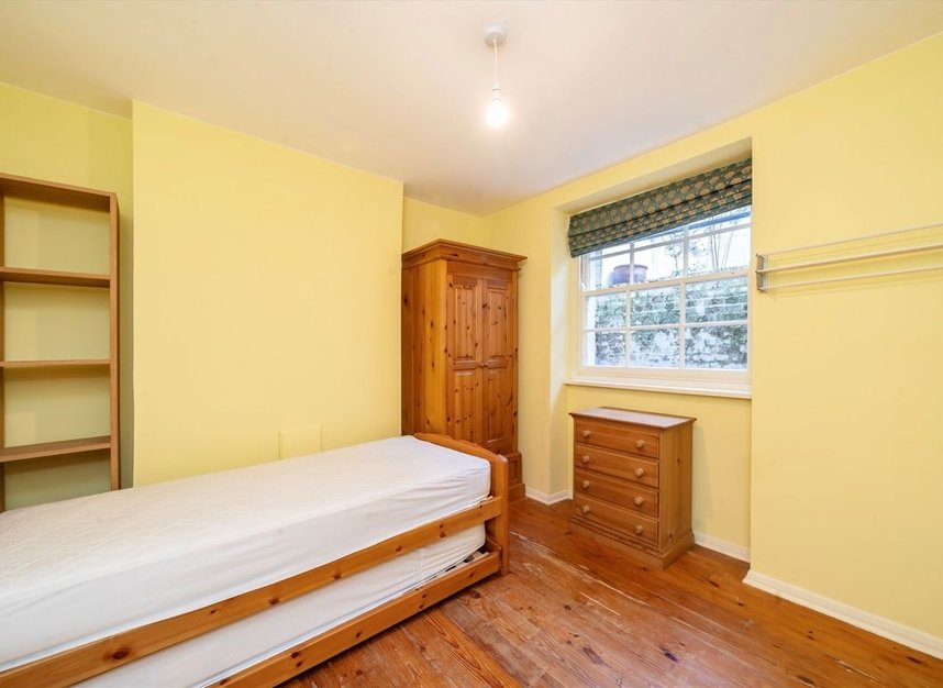 Properties for sale in Mecklenburgh Street - WC1N 2AH view6