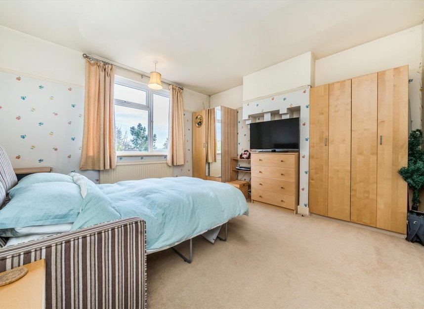 Properties for sale in Melbury Avenue - UB2 4HS view8