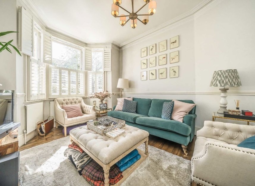 Properties for sale in Meon Road - W3 8AN view2