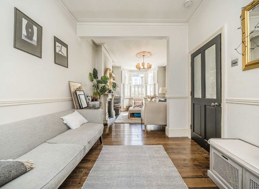 Properties for sale in Meon Road - W3 8AN view5