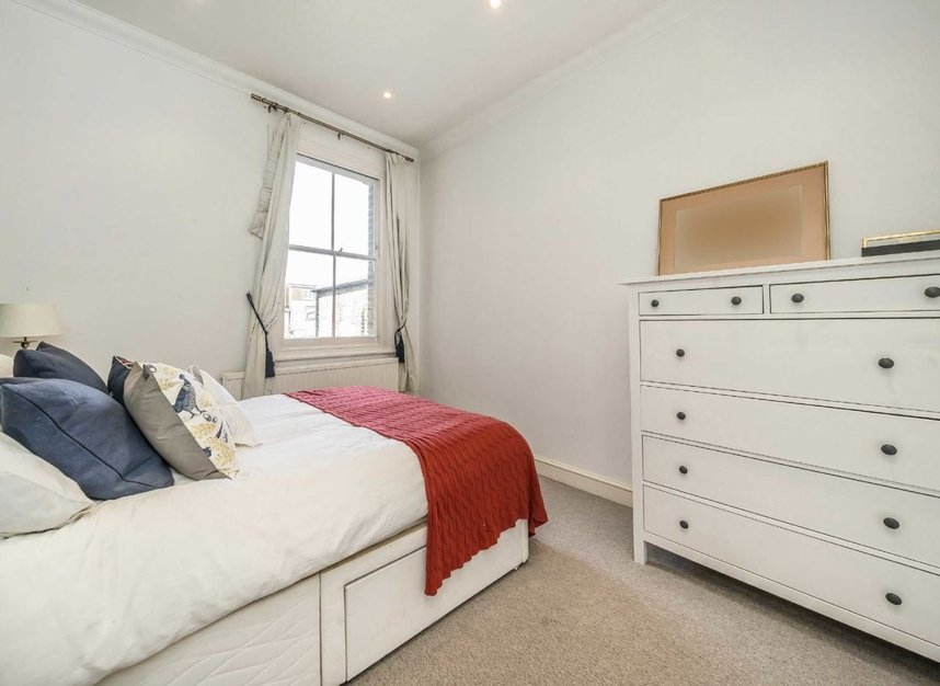 Properties for sale in Meon Road - W3 8AN view8