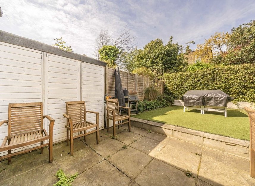 Properties for sale in Meon Road - W3 8AN view4