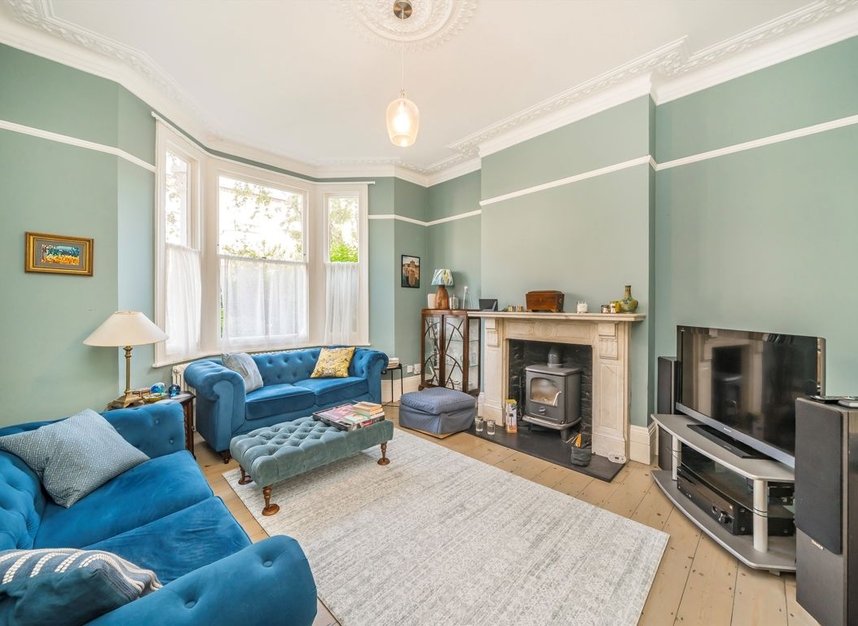 Properties for sale in Mercers Road - N19 4PU view2