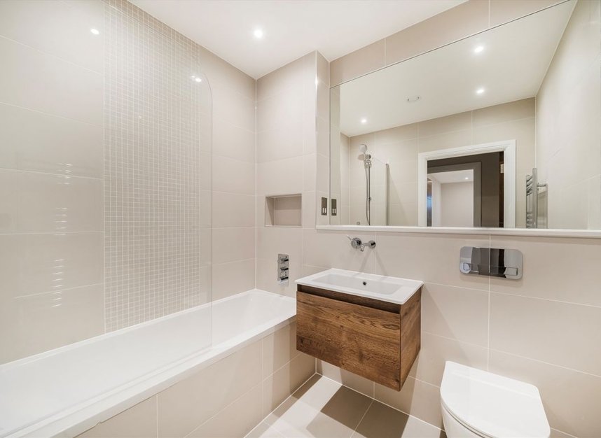 Properties for sale in Merton Road - SW19 1EE view5