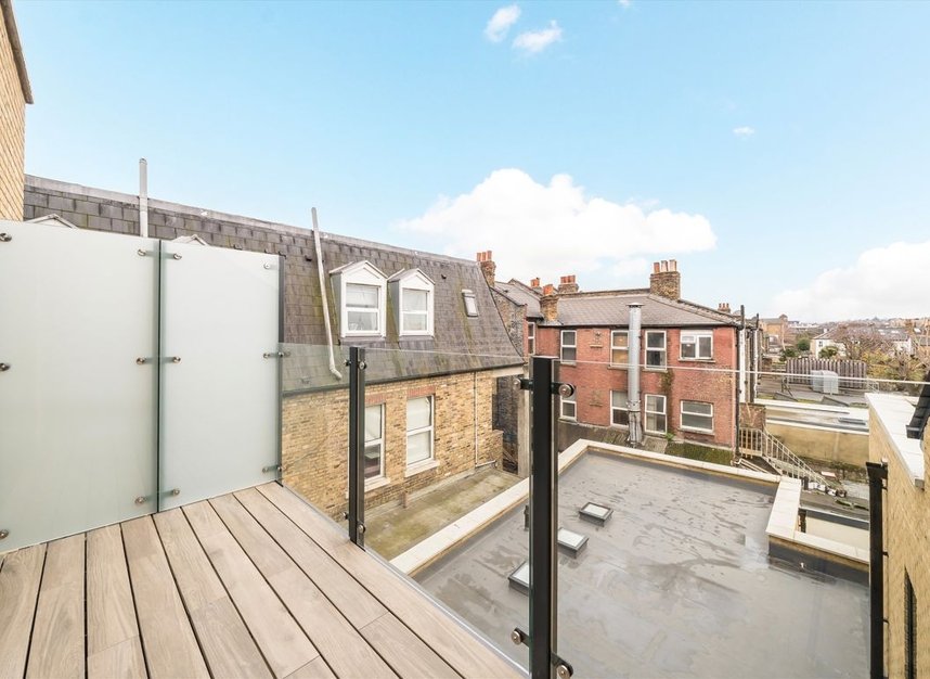 Properties for sale in Merton Road - SW19 1EE view3