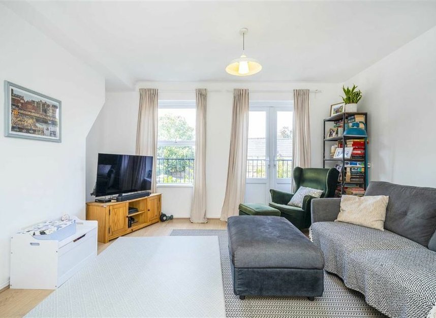 Properties sold in Milk Yard - E1W 3TB view5