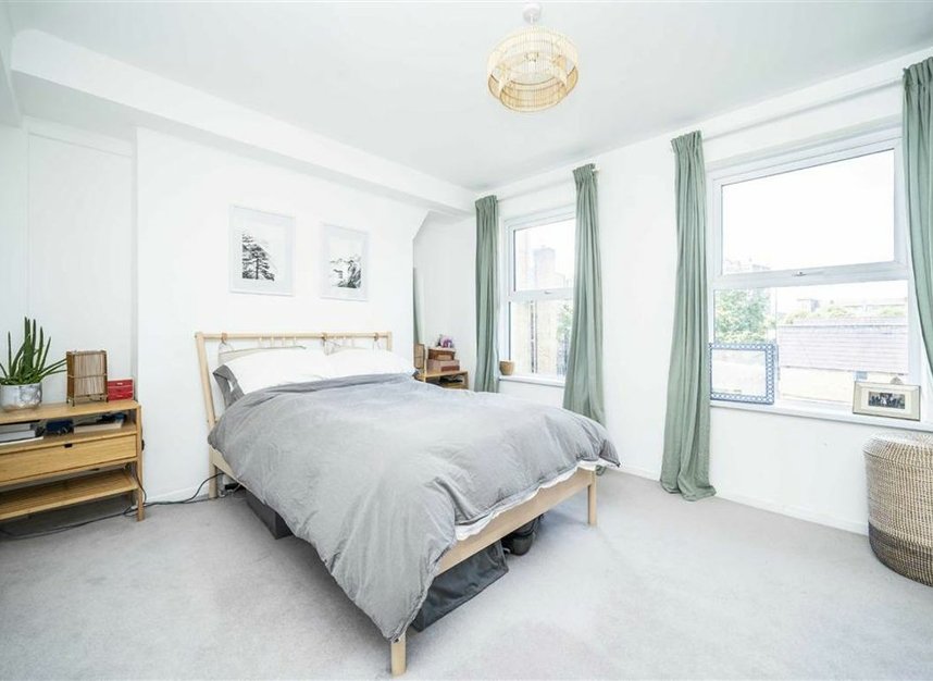 Properties sold in Milk Yard - E1W 3TB view7