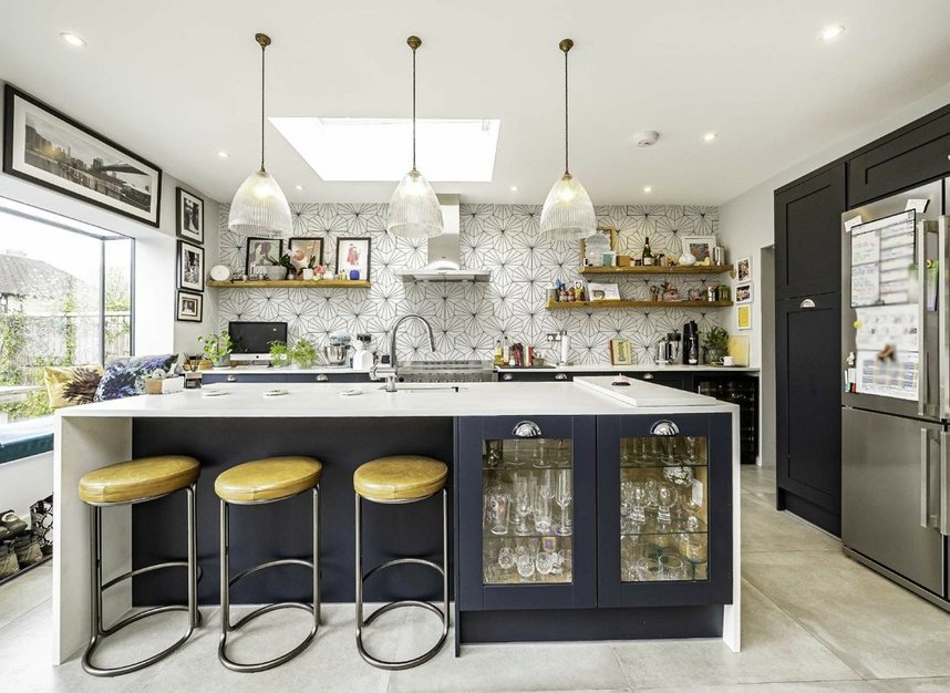 House - terraced for sale in Mill Road, Twickenham, TW2 (Ref