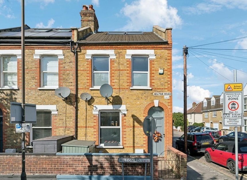 Properties sold in Milton Road - SW19 8SF view1