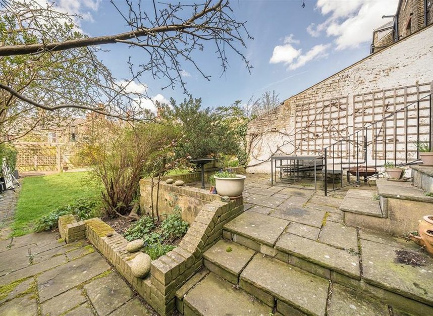 Properties sold in Montague Avenue - SE4 1YP view5