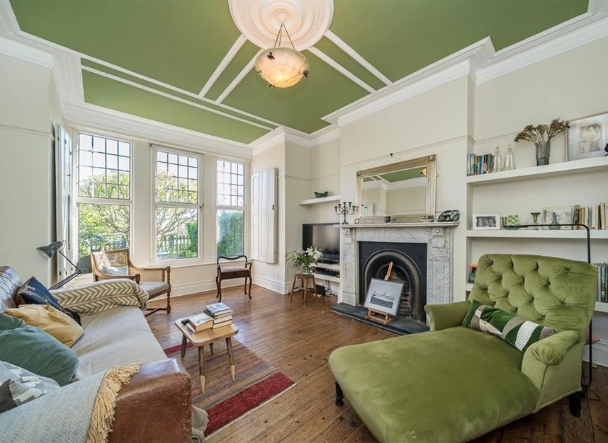 Properties for sale in Montague Avenue - SE4 1YP view2