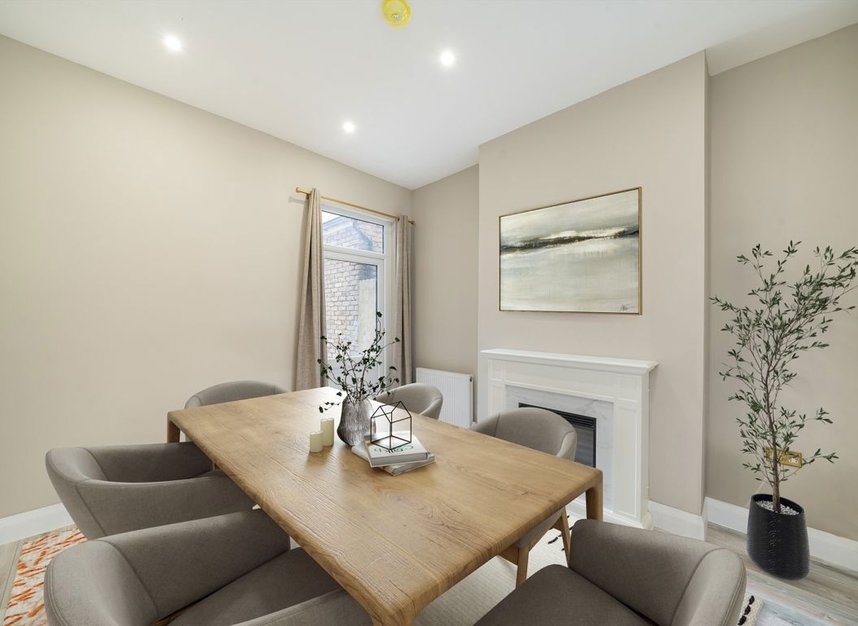 Properties for sale in Moorcroft Road - SW16 1NL view7