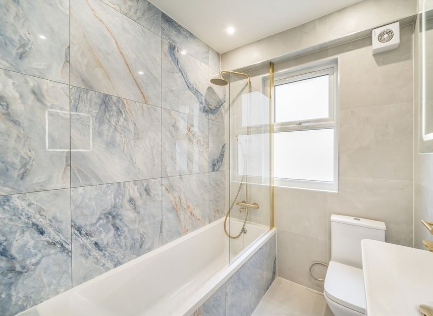 Properties for sale in Moorcroft Road - SW16 1NL view8