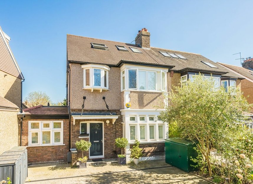 Properties sold in Mostyn Road - SW19 3LP view1