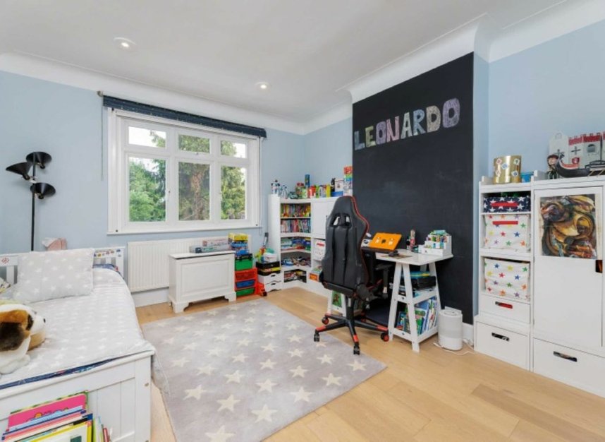 Properties sold in Mostyn Road - SW19 3LP view9