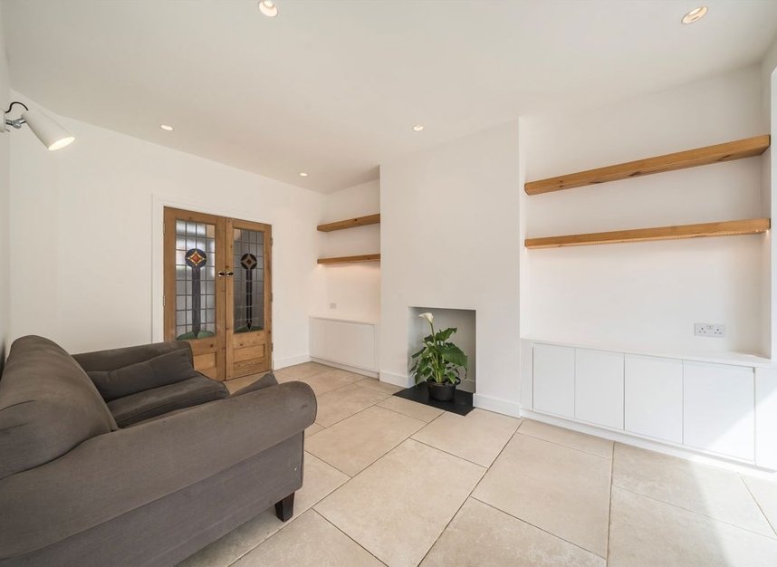 Properties for sale in Mundania Road - SE22 0NW view4