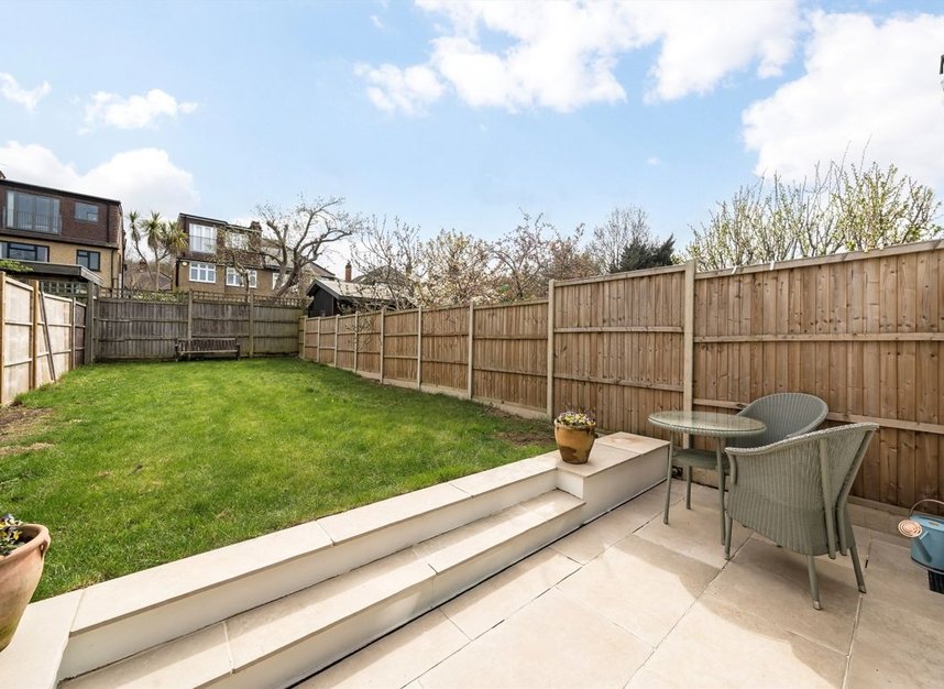 Properties for sale in Mundania Road - SE22 0NW view18