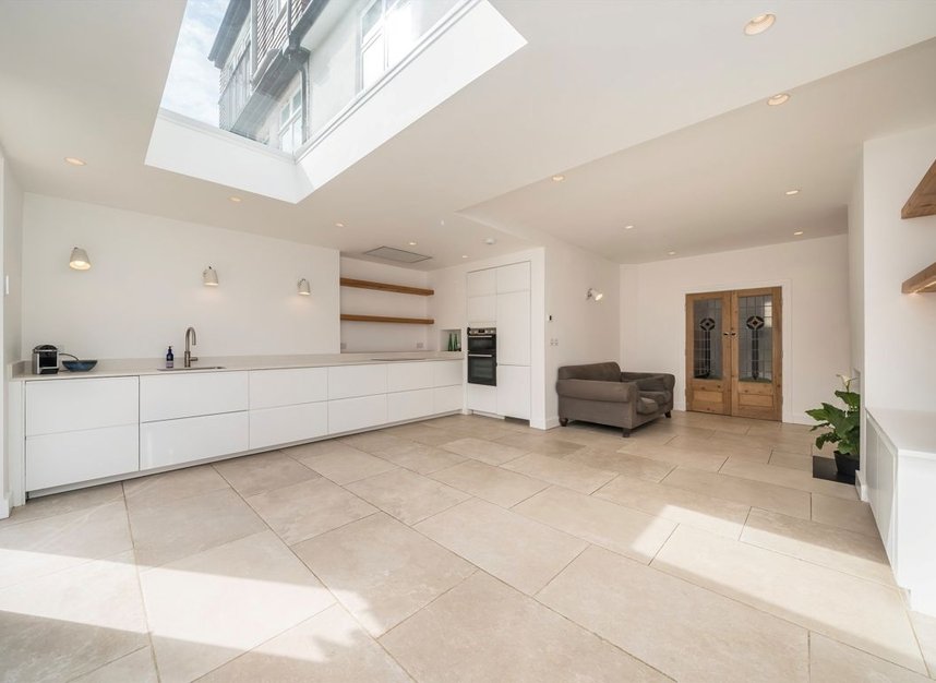 Properties for sale in Mundania Road - SE22 0NW view5