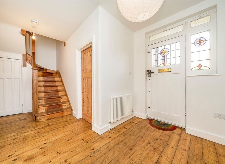 Properties for sale in Mundania Road - SE22 0NW view8