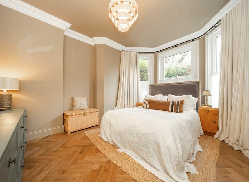 Properties for sale in Muswell Hill Road - N10 3JD view6