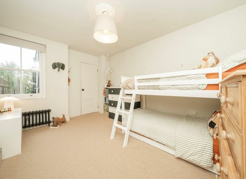 Properties for sale in Muswell Hill Road - N10 3JD view8
