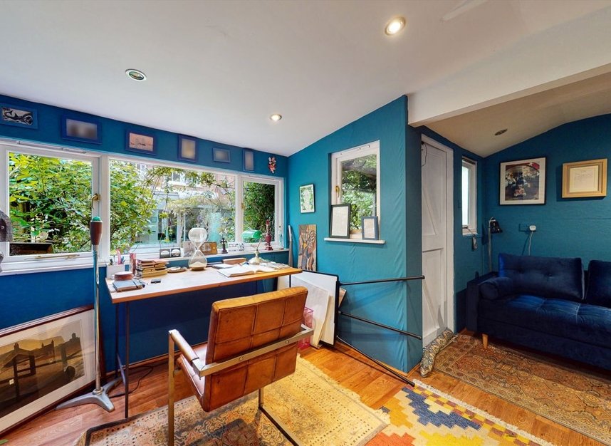 Properties for sale in Muswell Hill Road - N10 3NH view16