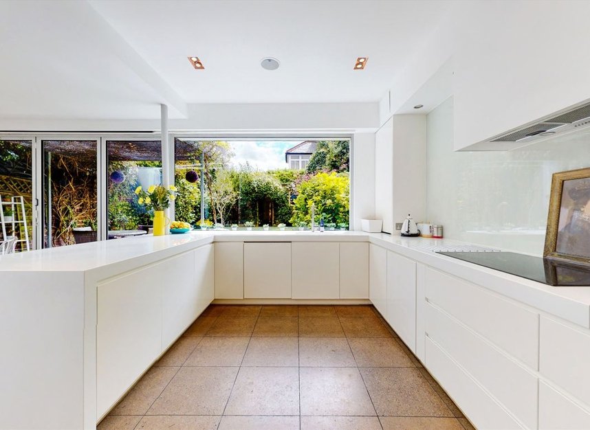 Properties for sale in Muswell Hill Road - N10 3NH view3