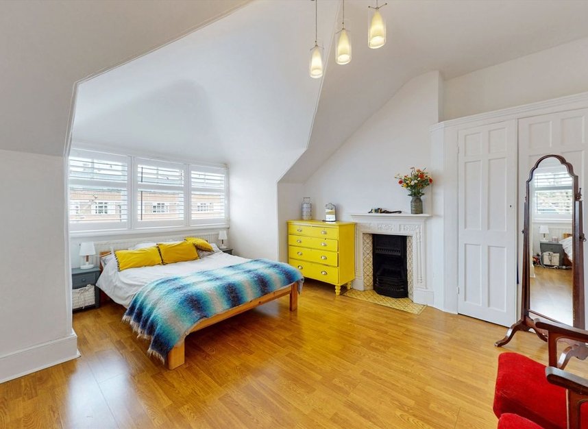 Properties for sale in Muswell Hill Road - N10 3NH view7