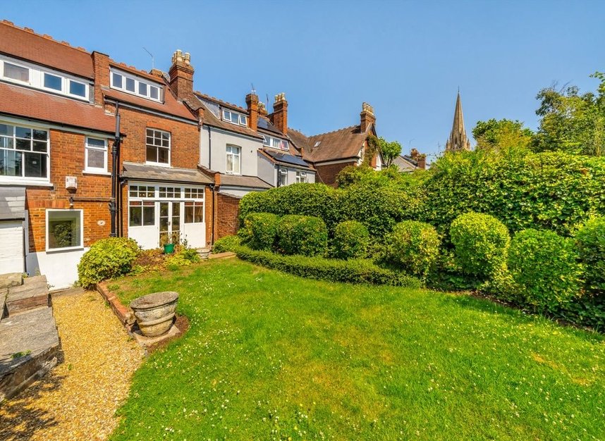 Properties for sale in Muswell Hill Road - N10 3NG view19