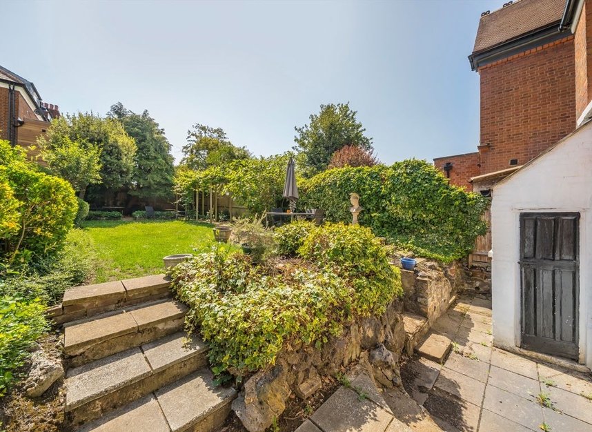 Properties for sale in Muswell Hill Road - N10 3NG view18