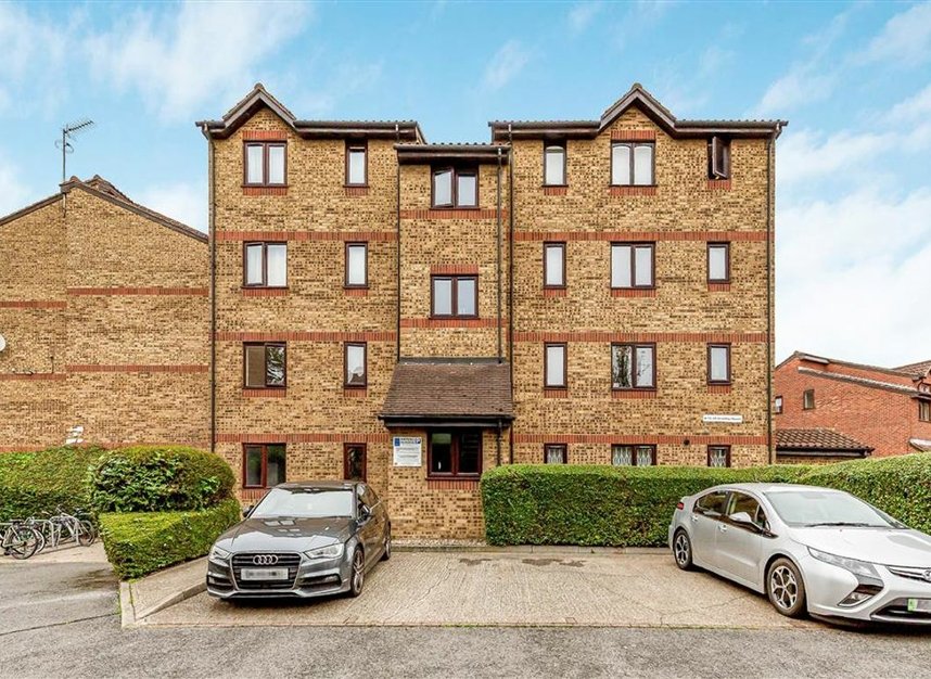 Properties for sale in Myers Lane - SE14 5RZ view1