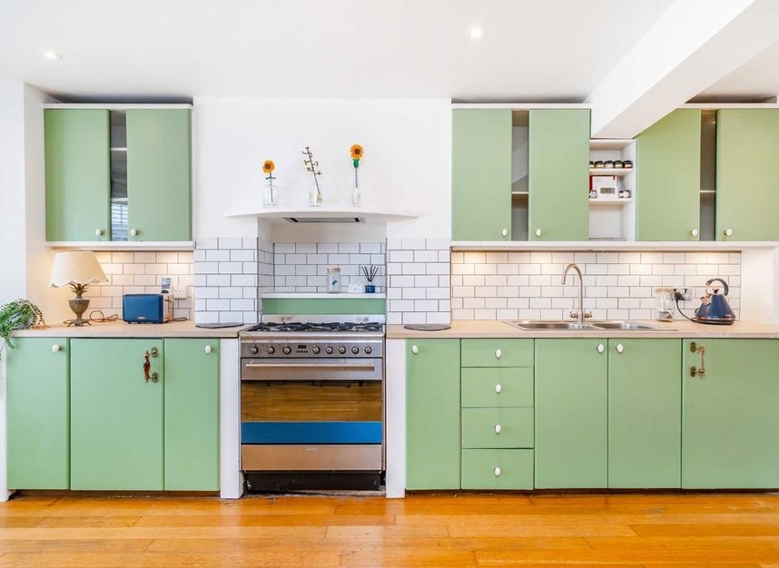 Properties for sale in Myrtle Road - W3 6DY view3