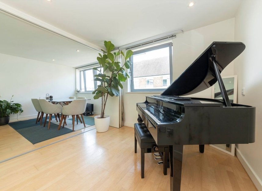 Properties for sale in Naoroji Street - WC1X 0GD view5